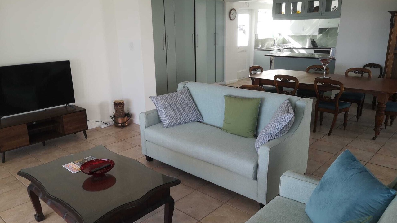 Photo of Livingroom in Simon's Town