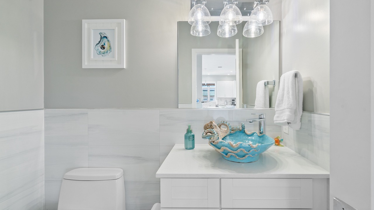 Photo of Bathroom in Summerland Key