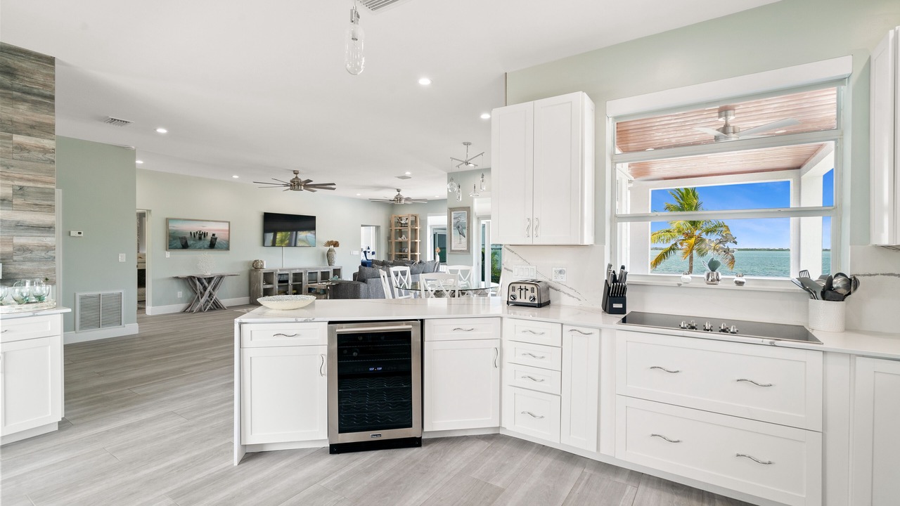Photo of Kitchen in Summerland Key