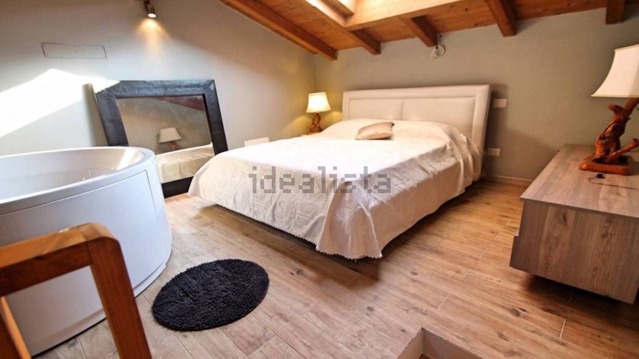 Photo of Bedroom in Pescia Romana