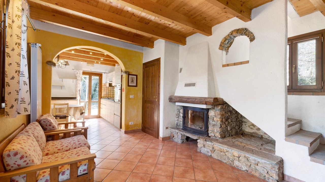Photo of Livingroom in Rialto
