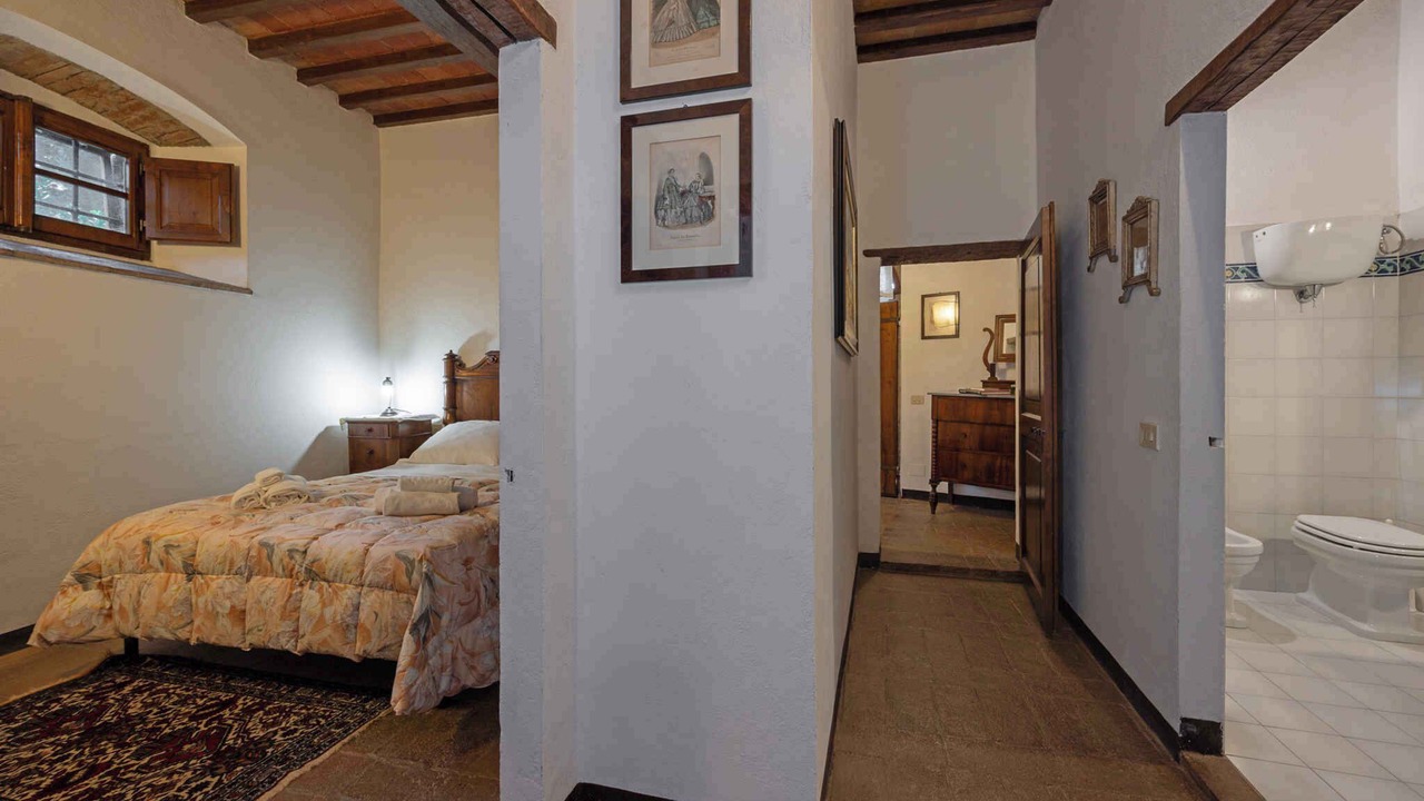 Photo of Bedroom in San Pietro a Cegliolo