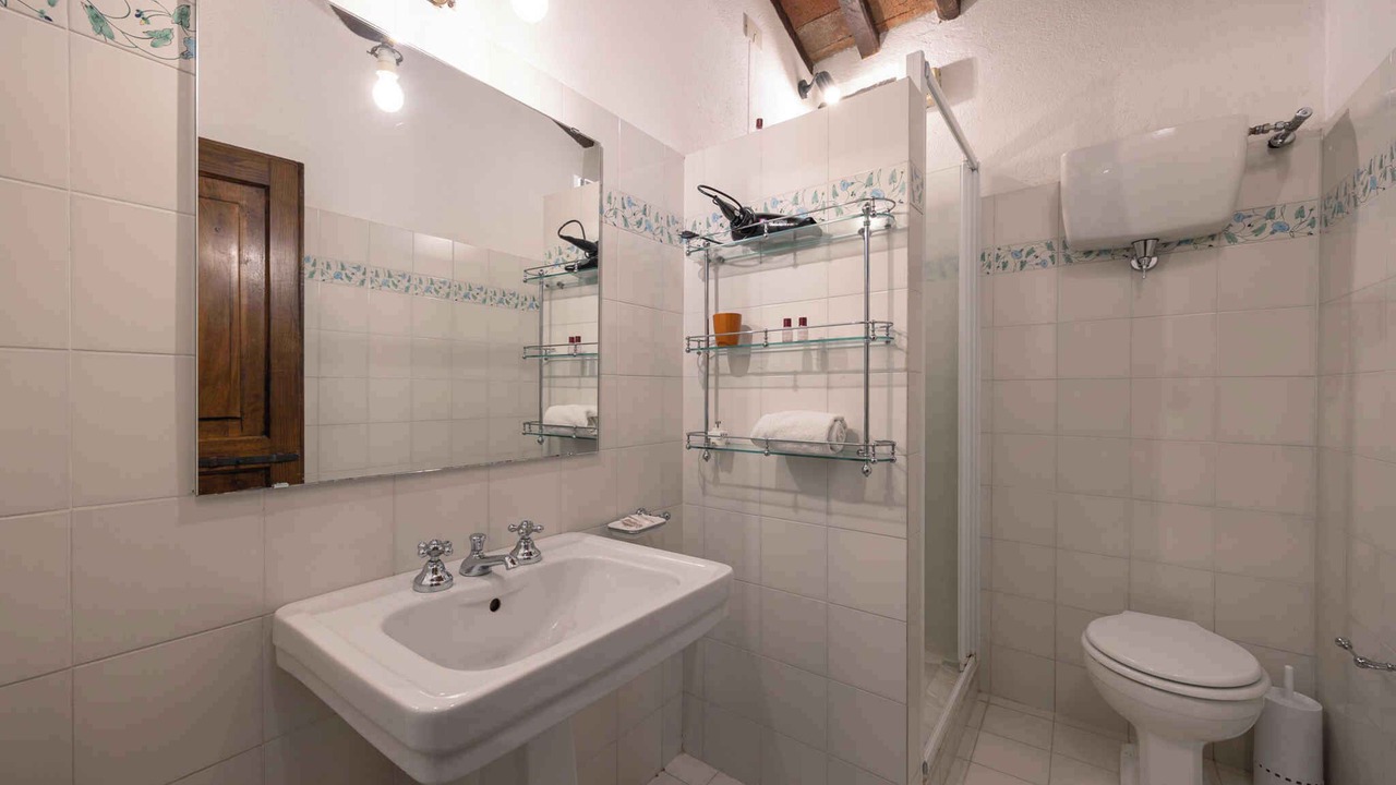 Photo of Bathroom in San Pietro a Cegliolo
