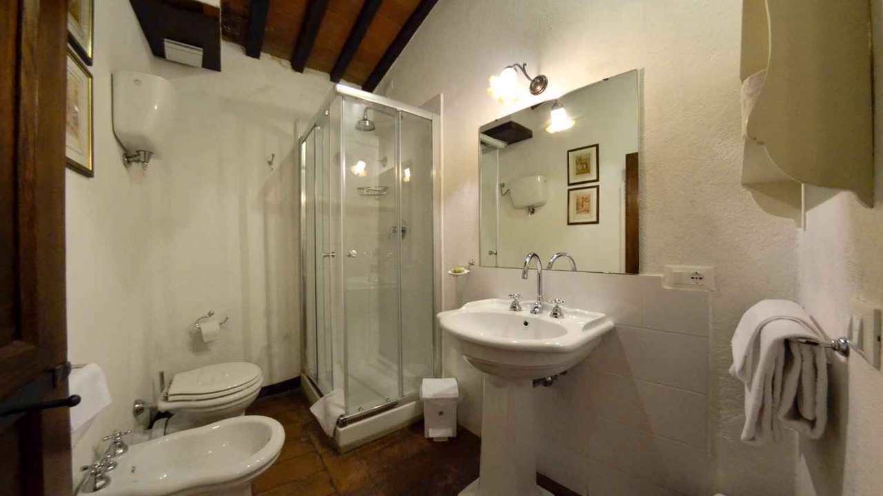 Photo of Bathroom in San Pietro a Cegliolo