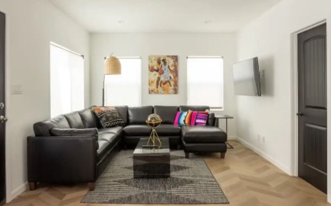 Photo of Livingroom in Los Angeles