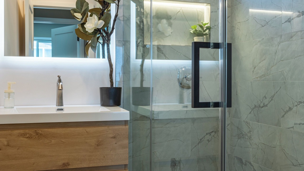 Photo of Bathroom in Los Angeles