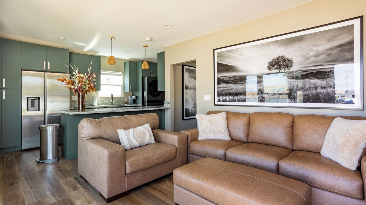 Photo of Livingroom in Los Angeles
