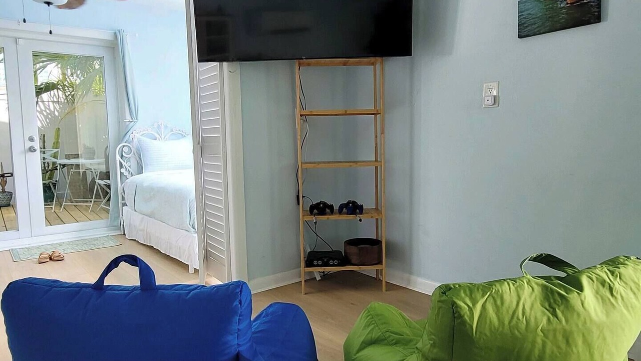 Photo of Bedroom in Summerland Key