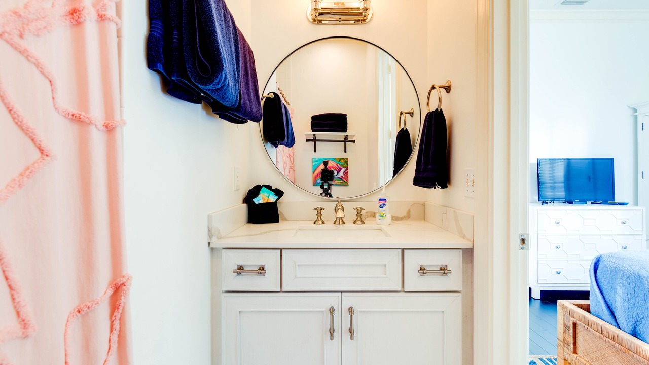 Photo of Bathroom in Islamorada