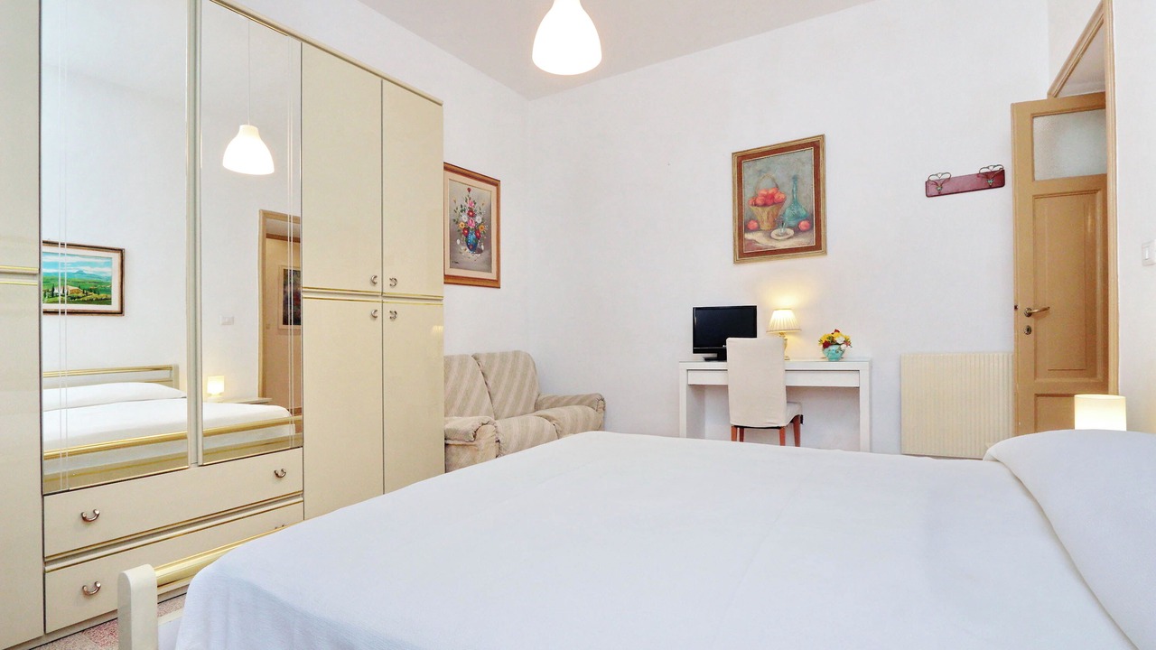 Photo of Bedroom in Tor Sapienza