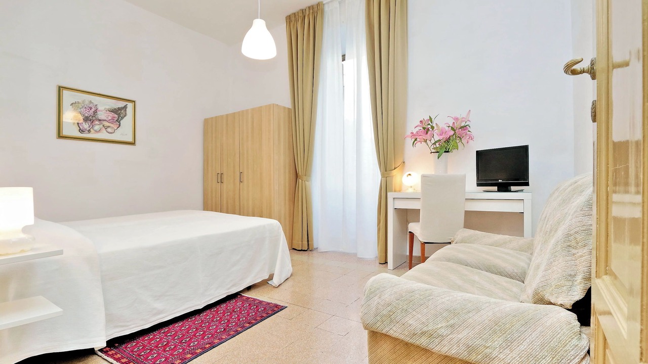 Photo of Bedroom in Tor Sapienza