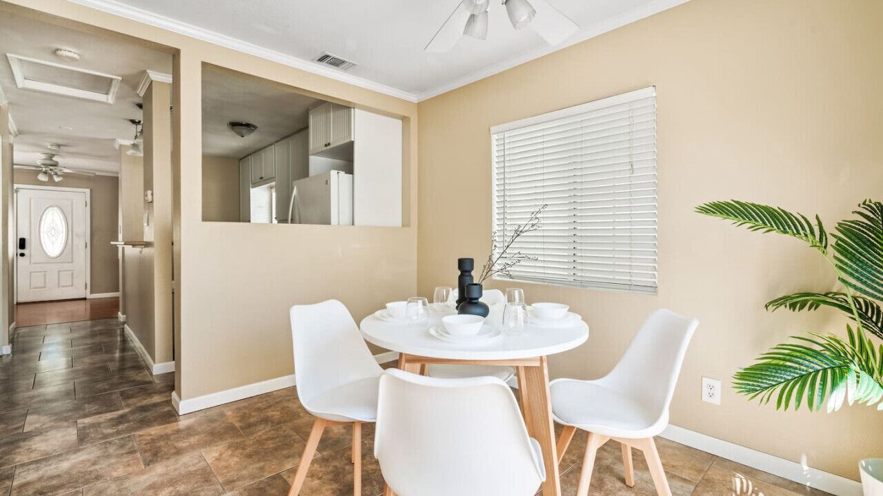 Photo of Bedroom in Harbor