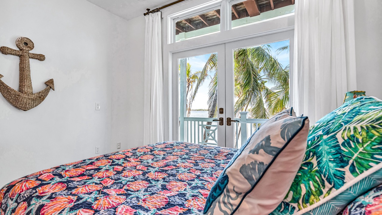 Photo of Patio Balcony in Coupon Bight Aquatic Preserve
