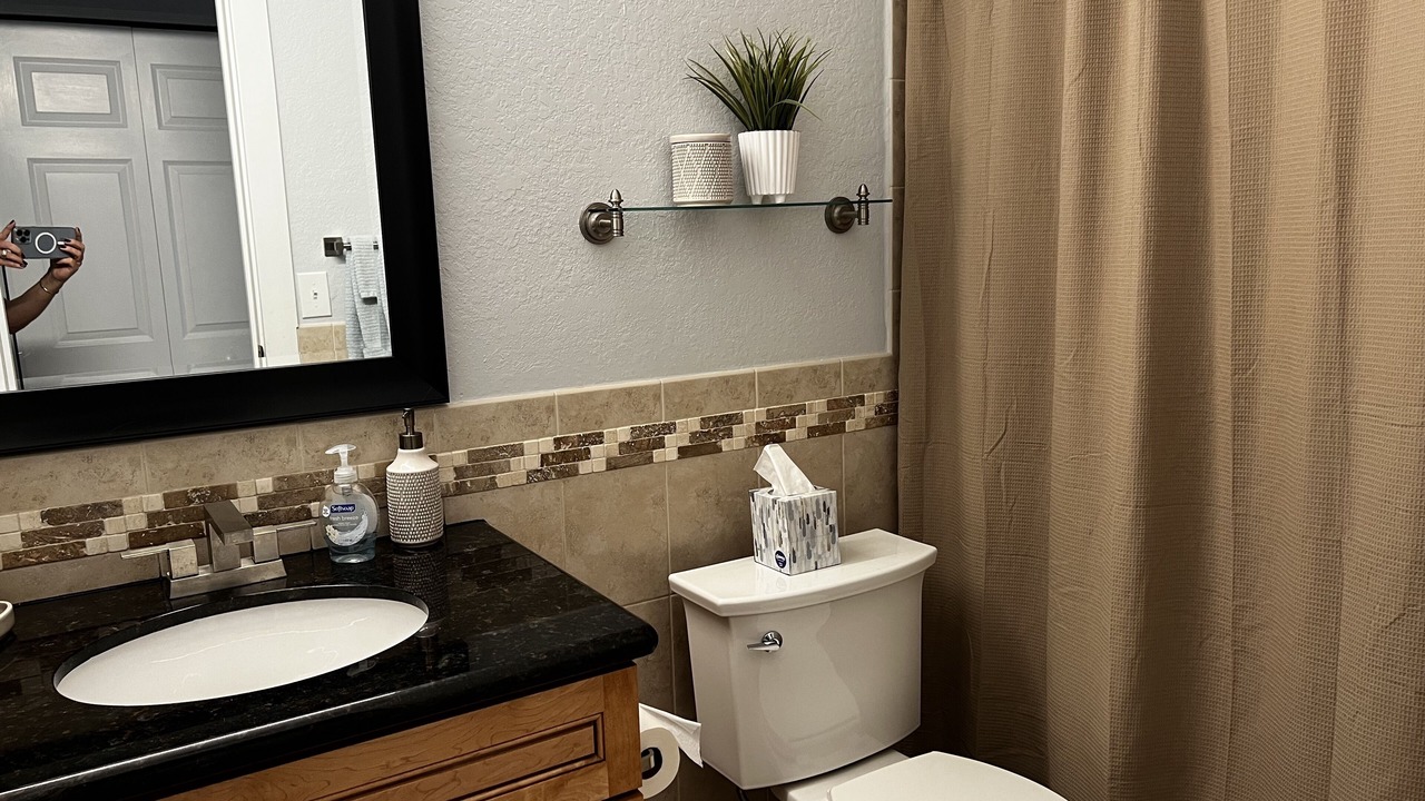 Photo of Bathroom in Anglers Park