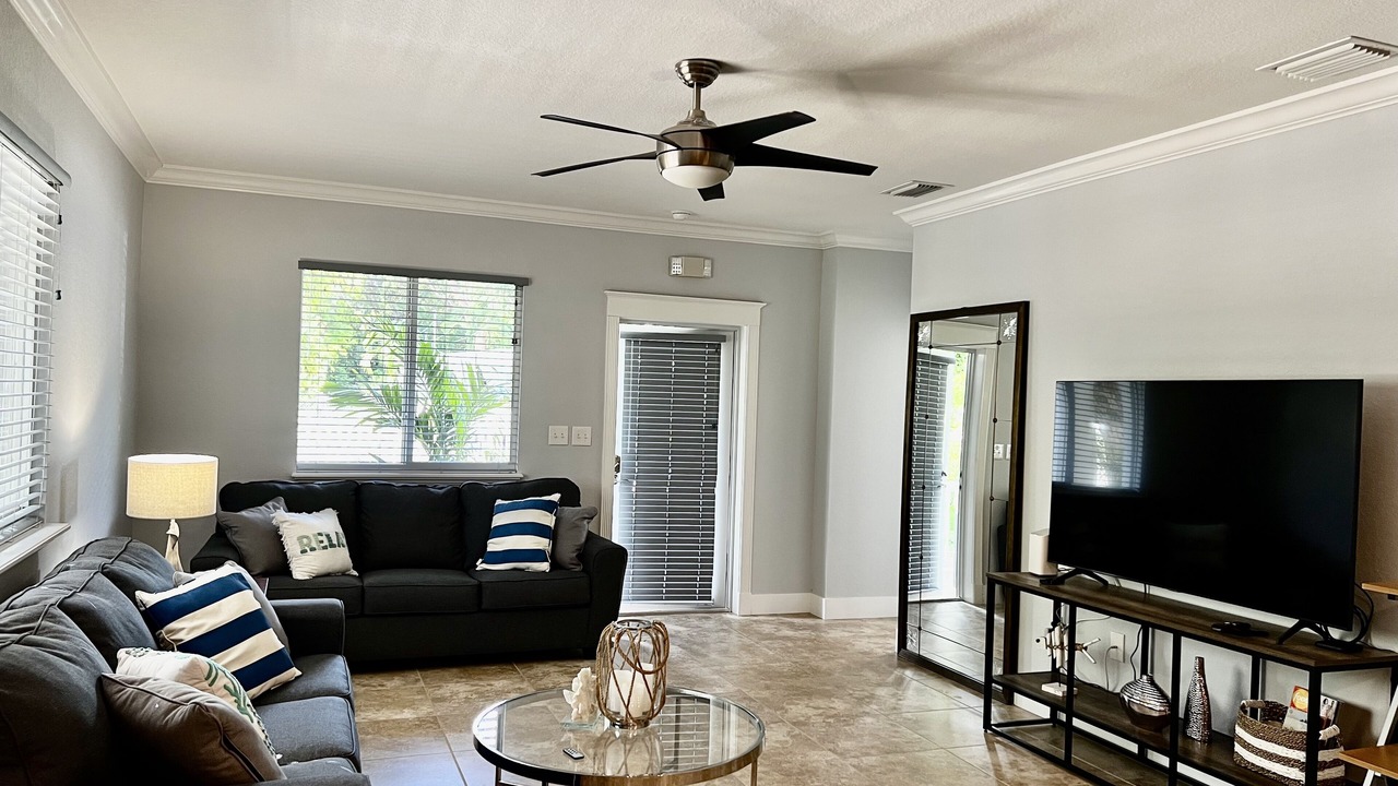 Photo of Livingroom in Anglers Park