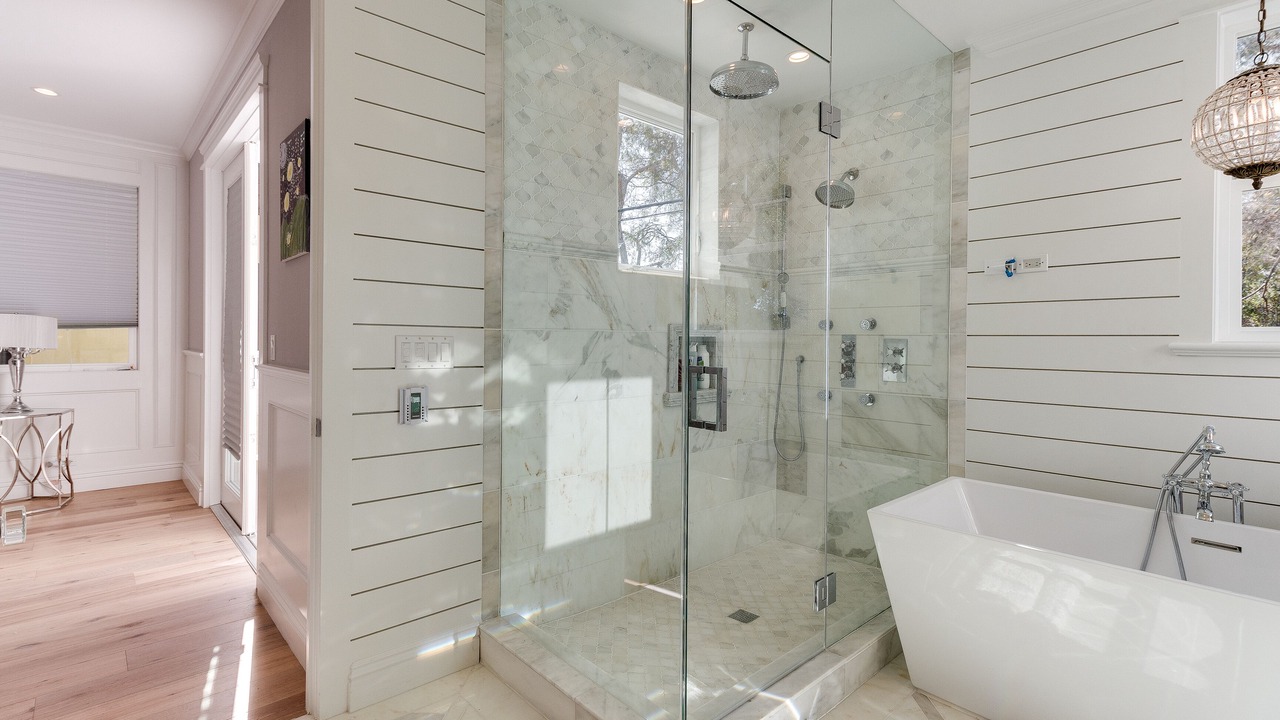 Photo of Bathroom in Naples