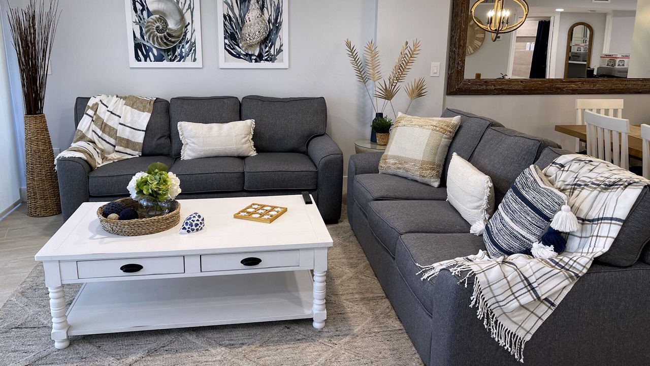 Photo of Livingroom in Rock Harbor