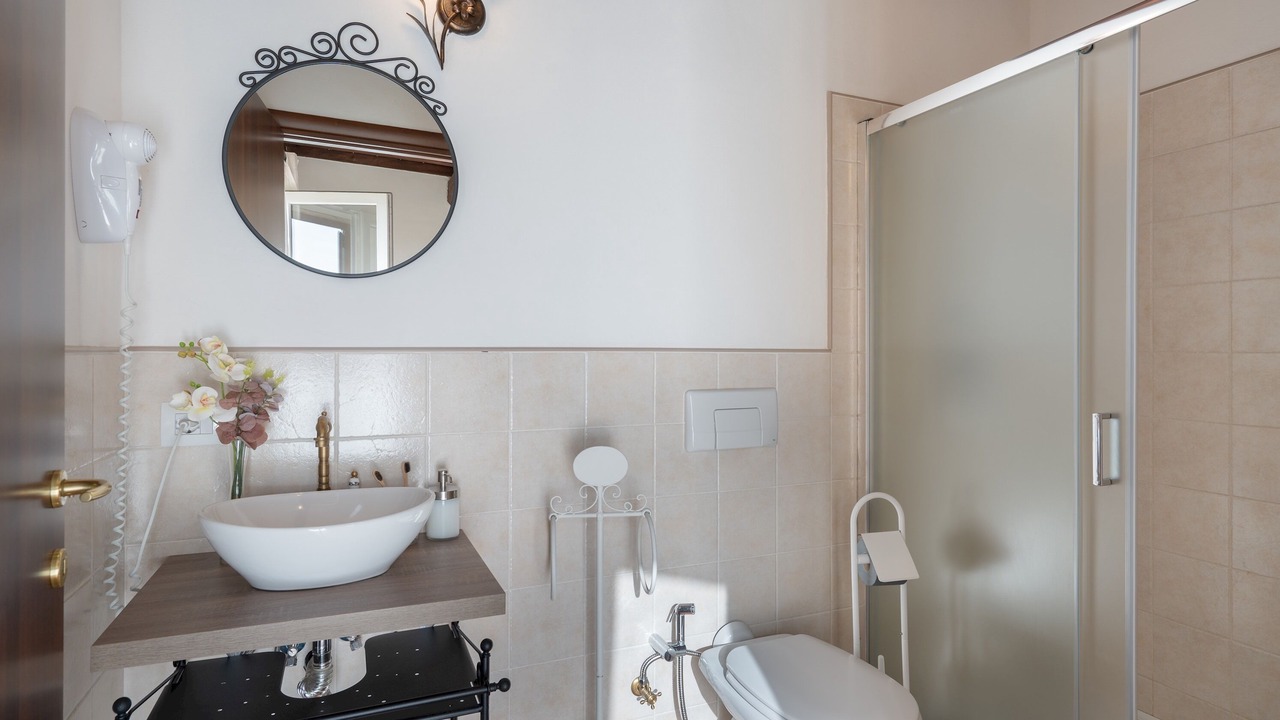 Photo of Bathroom in Pomarance