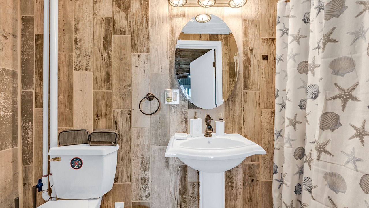 Photo of Bathroom in Ramrod Key