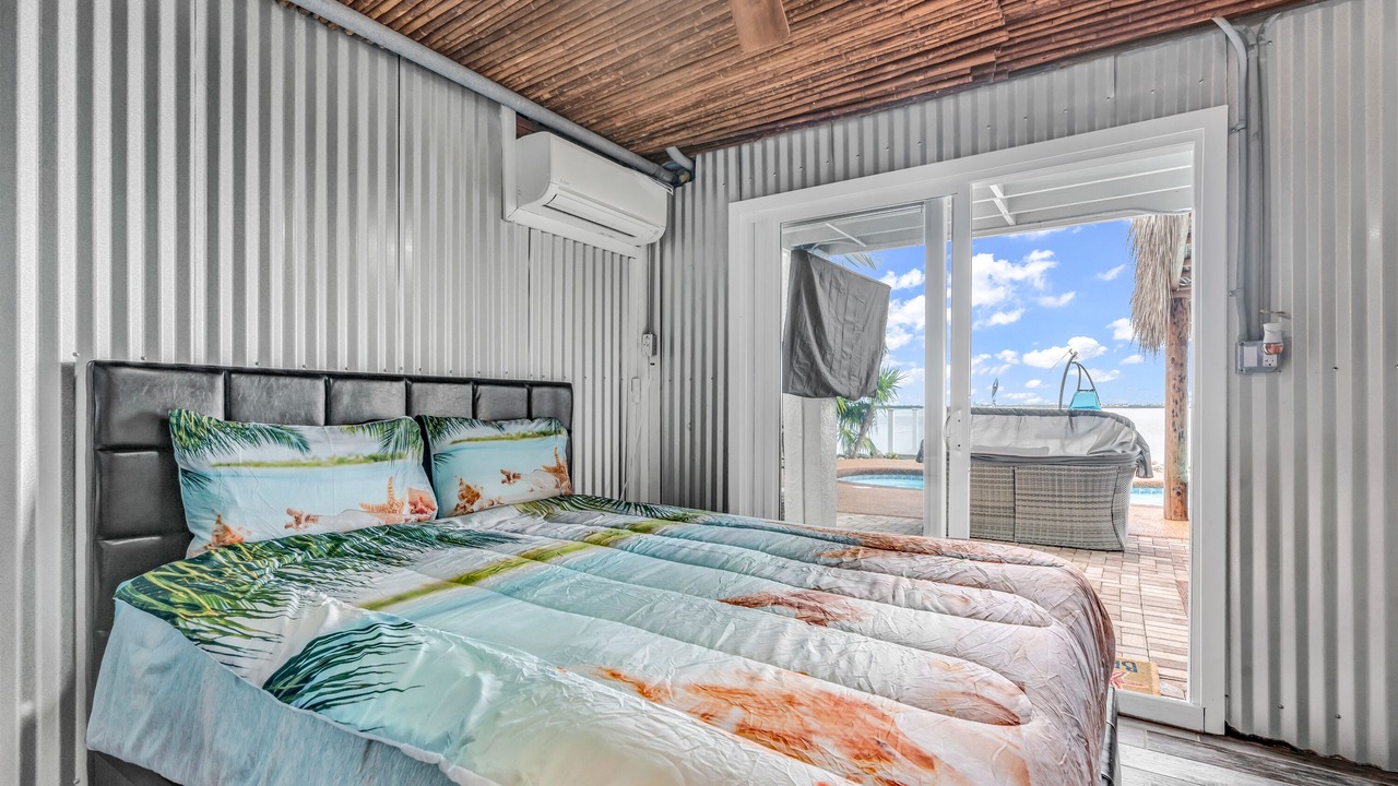 Photo of Bedroom in Ramrod Key