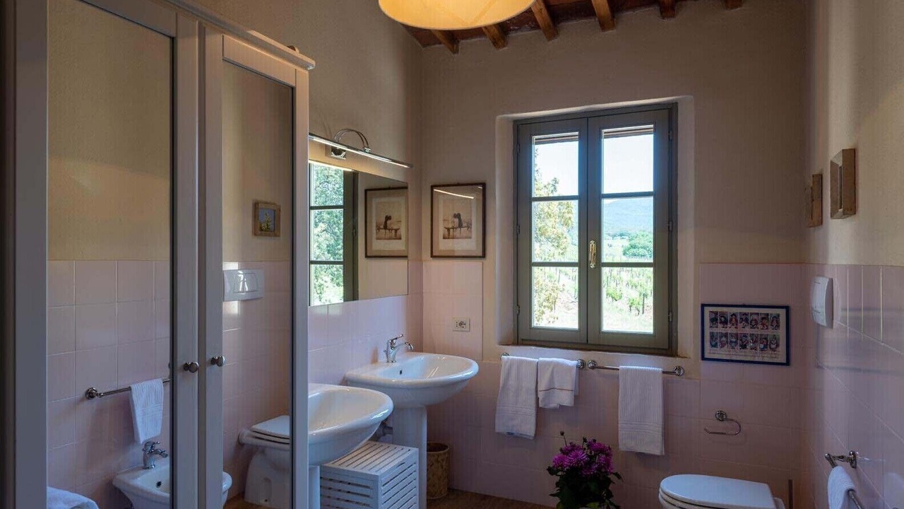 Photo of Bathroom in Bolgheri