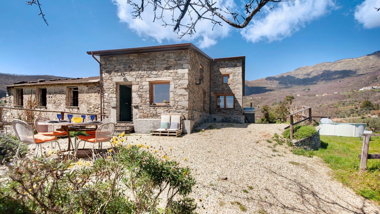 Photo of Outdoor in San Colombano Certenoli