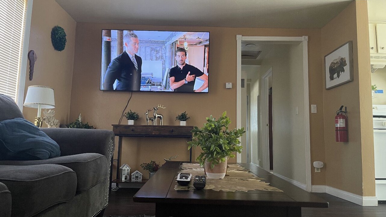 Photo of Livingroom in Cedarpines Park