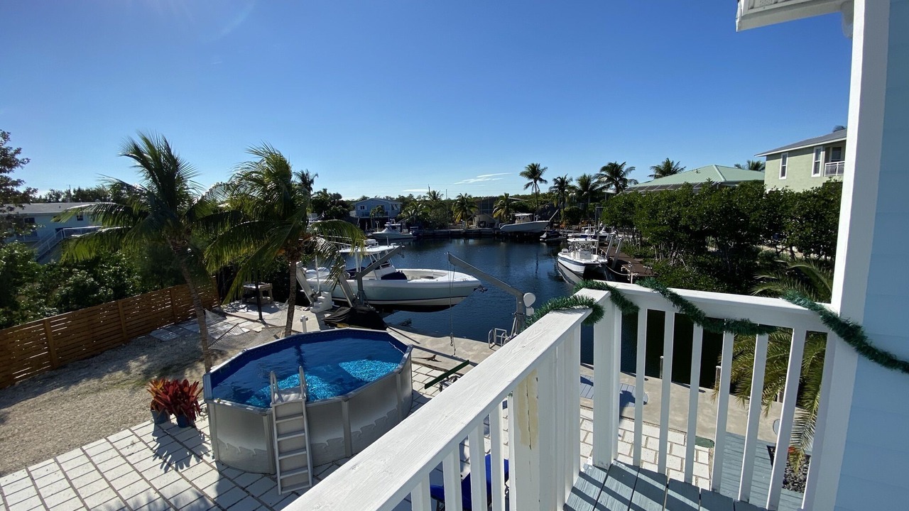 Photo of Patio Balcony in Twin Lakes