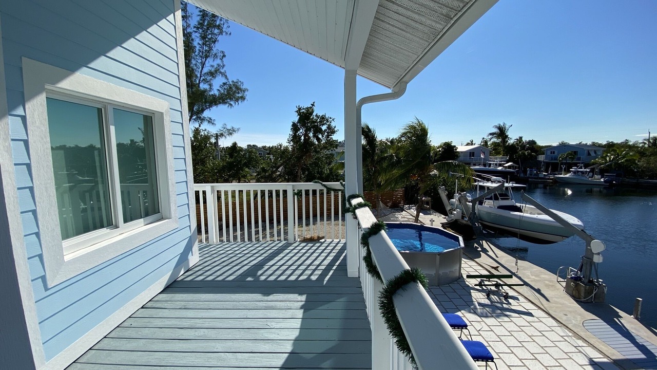 Photo of Patio Balcony in Twin Lakes