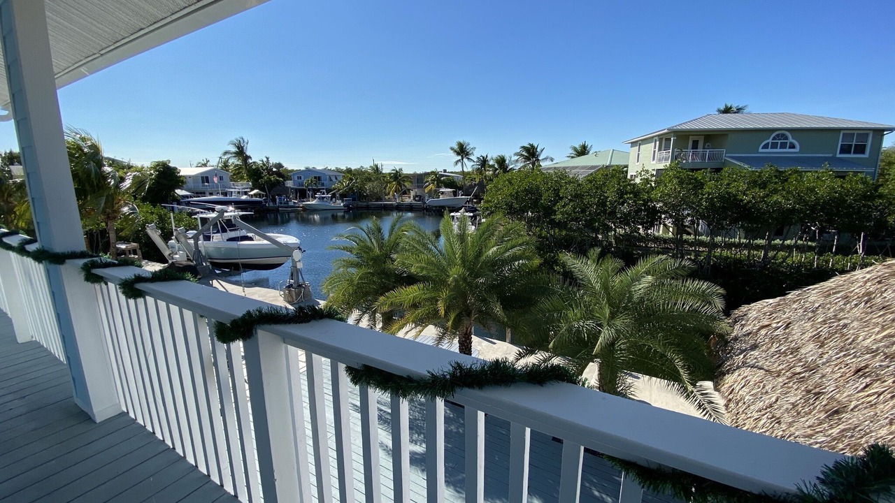 Photo of Patio Balcony in Twin Lakes