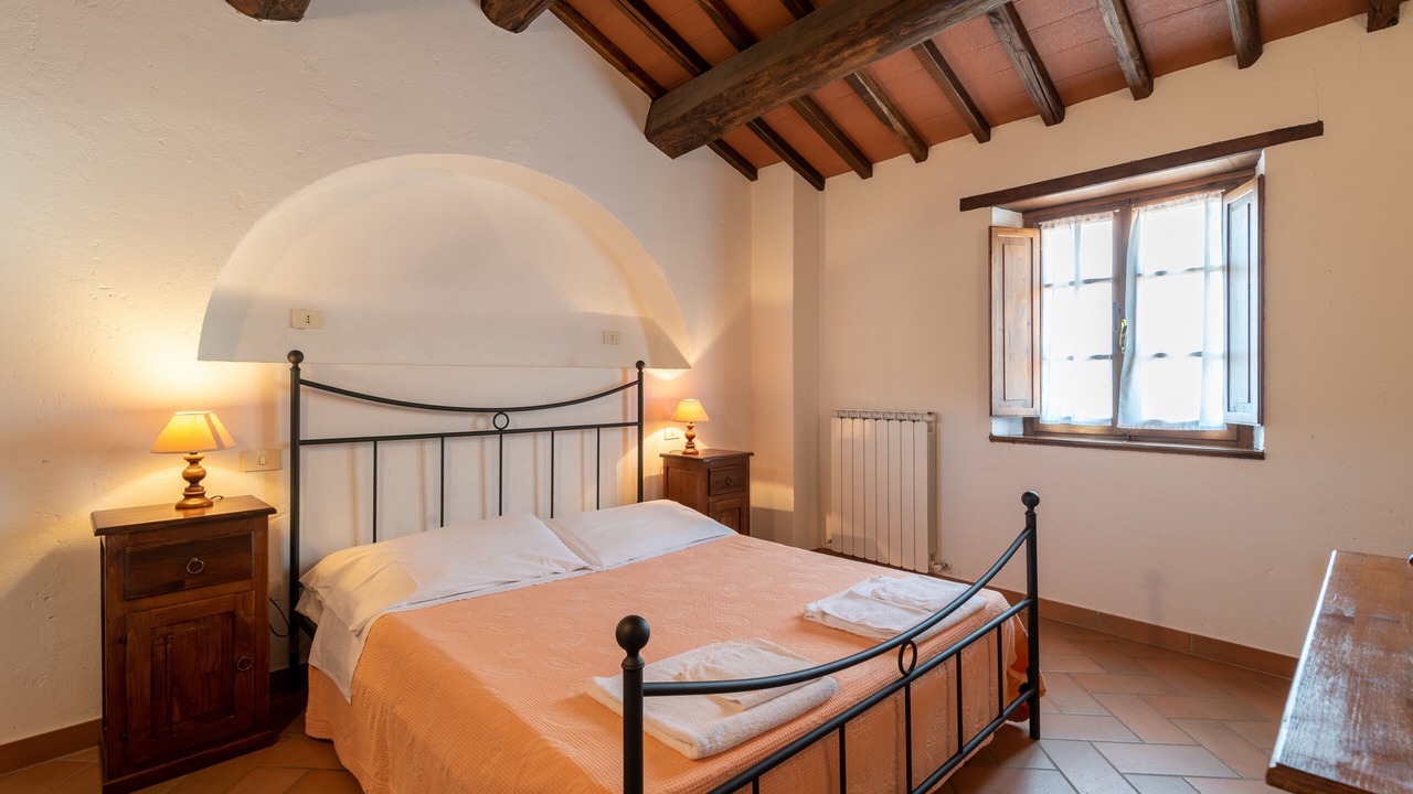 Photo of Bedroom in Cortona