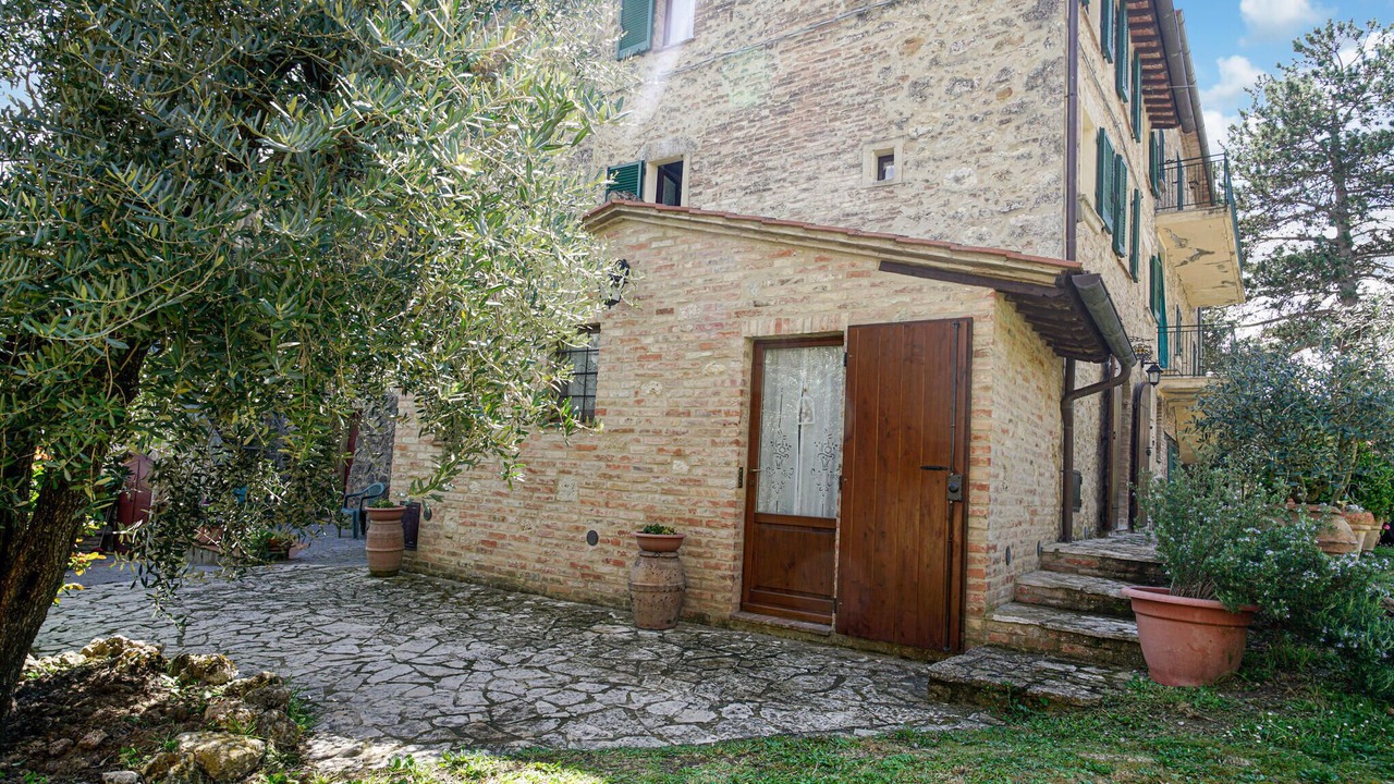 Photo of Others in Cetona