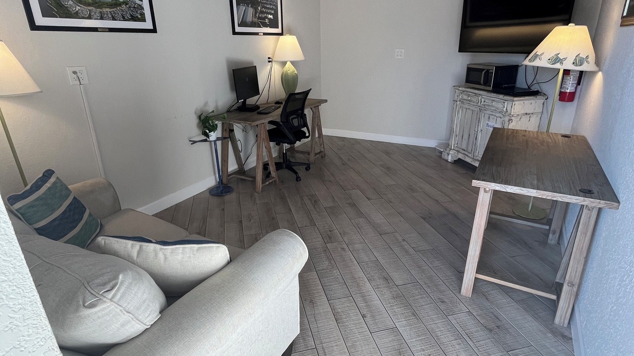 Photo of Livingroom in Marathon