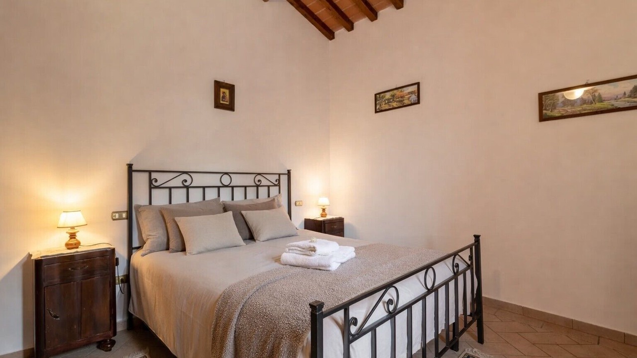 Photo of Bedroom in Lisciano Niccone