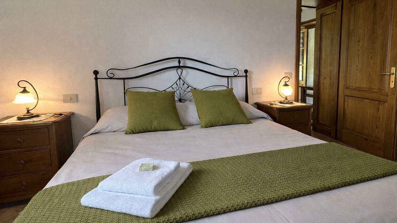 Photo of Bedroom in Lisciano Niccone