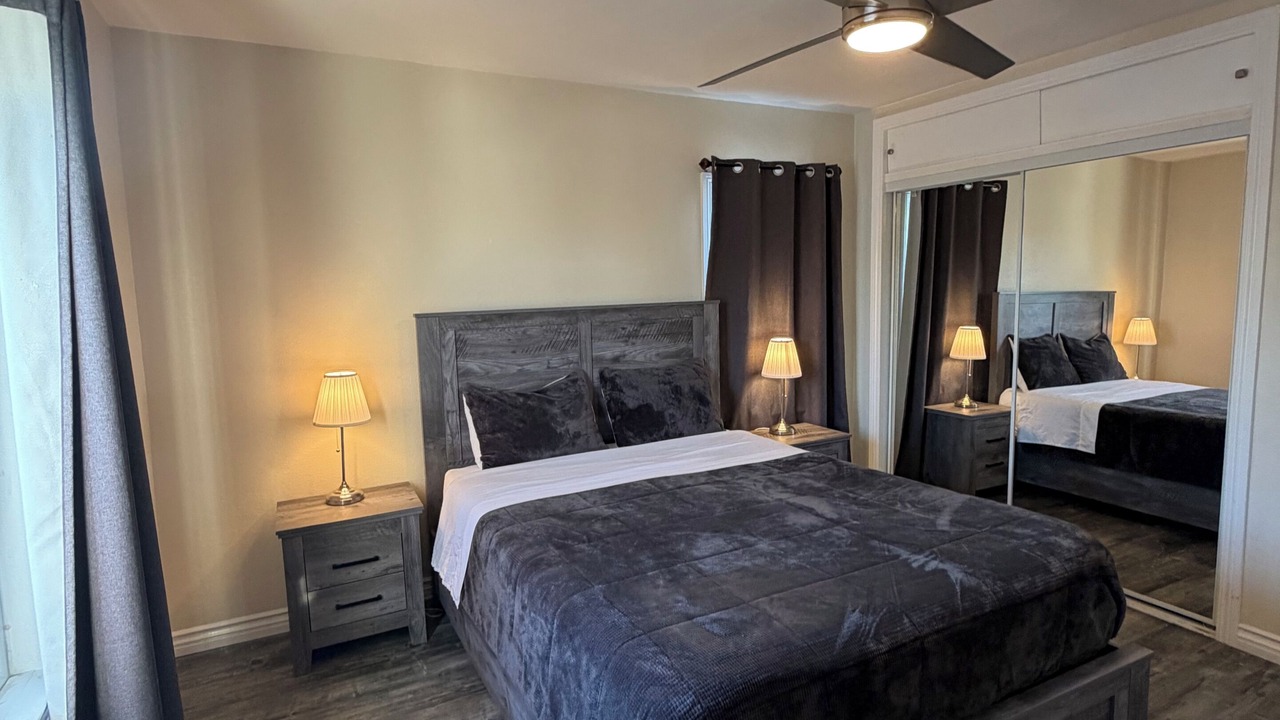 Photo of Bedroom in Hawthorne