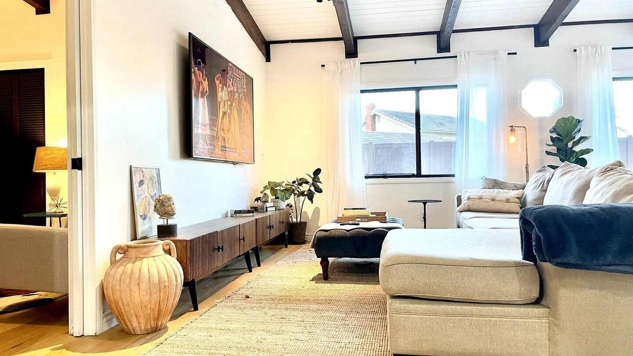 Photo of Livingroom in Northwest San Pedro