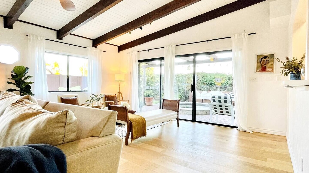 Photo of Livingroom in Northwest San Pedro