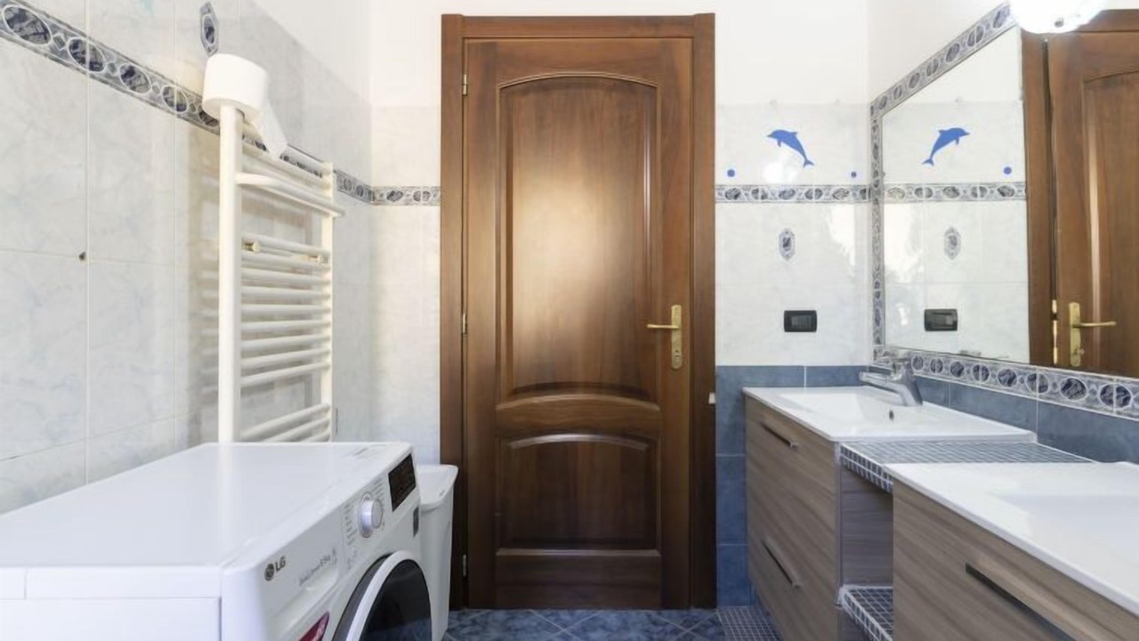 Photo of Bathroom in Costarainera