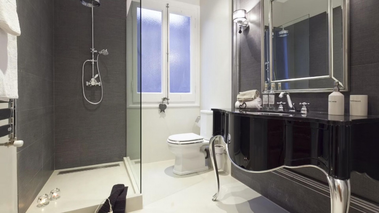 Photo of Bathroom in Portoferraio Old Town