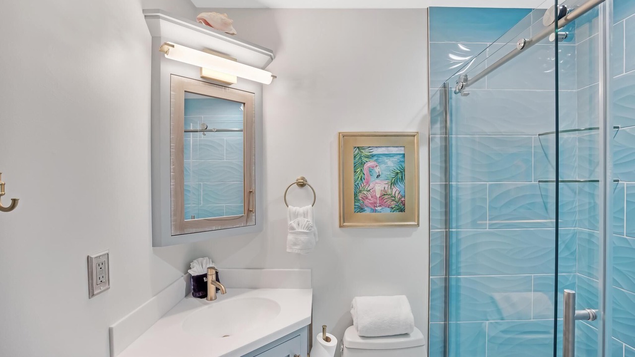 Photo of Bathroom in Truman Annex