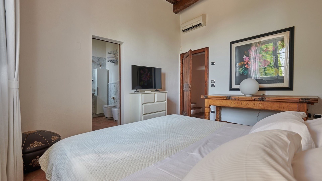 Photo of Bedroom in Gaiole in Chianti