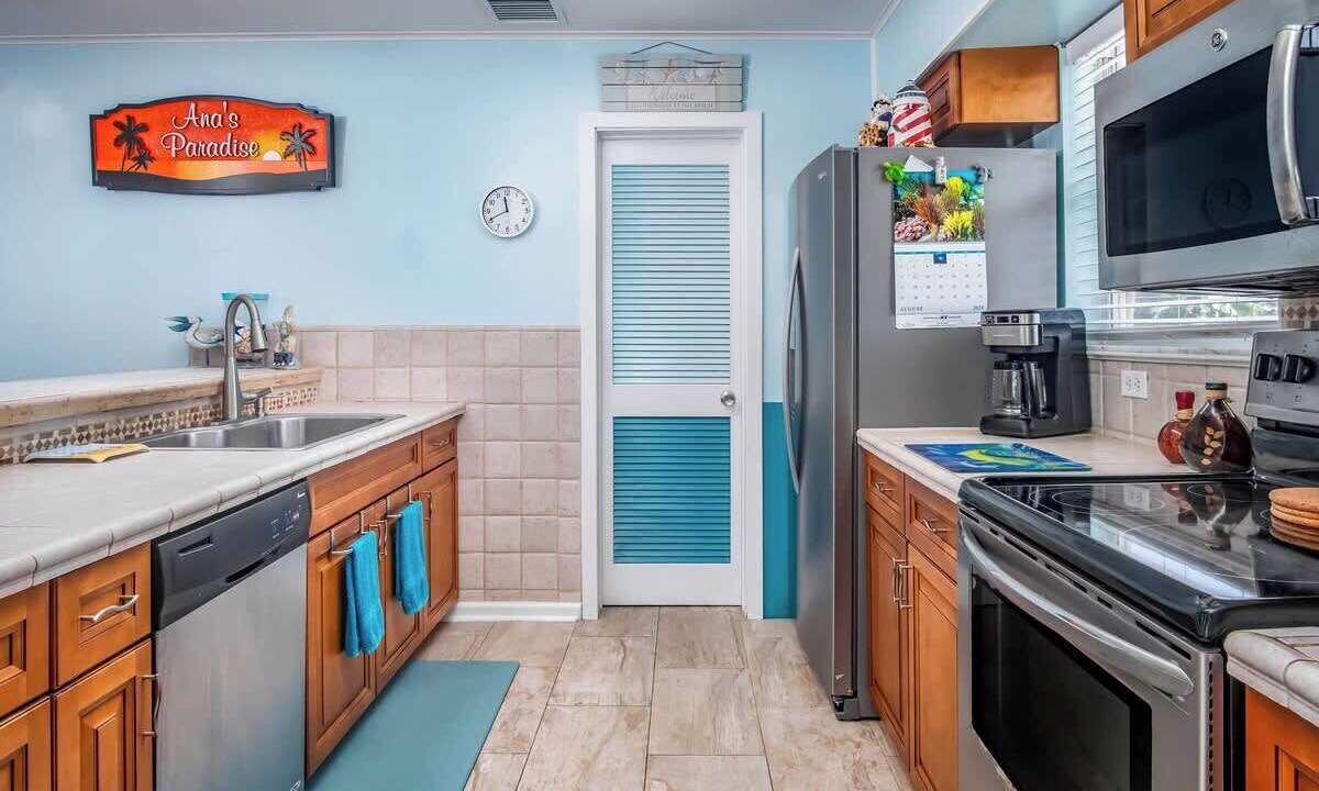 Photo of Kitchen in Cutthroat Harbor Estates