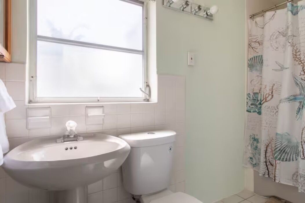 Photo of Bathroom in Coury