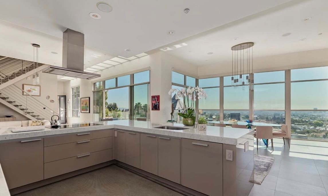 Photo of Kitchen in Hollywood Hills West