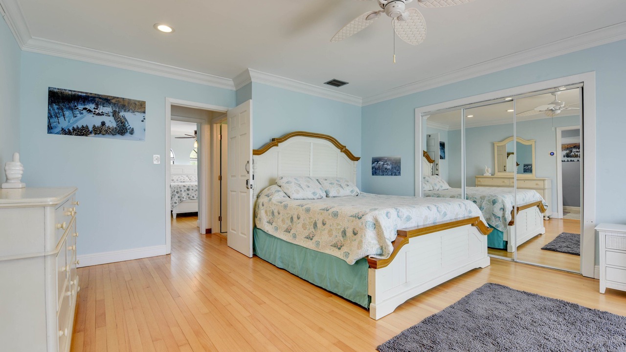 Photo of Bedroom in Big Coppitt Key