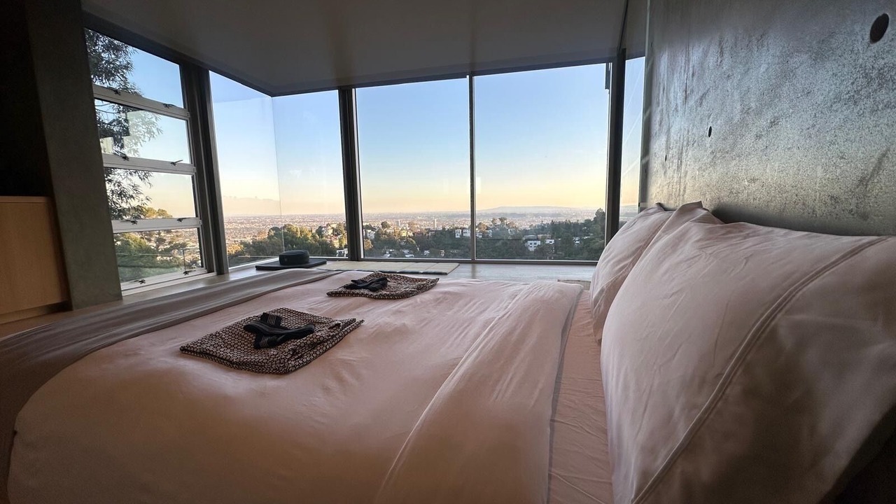 Photo of Bedroom in Hollywood Hills West