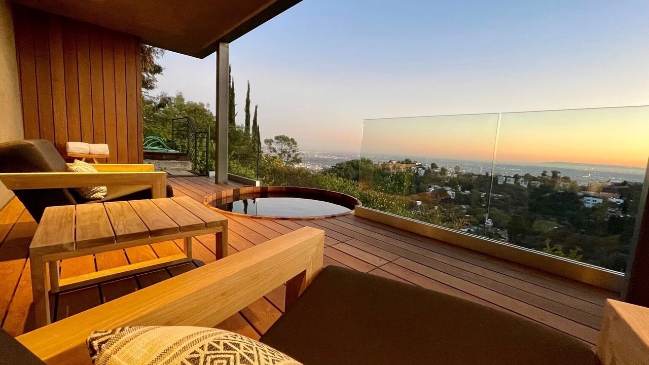 Photo of Others in Hollywood Hills West