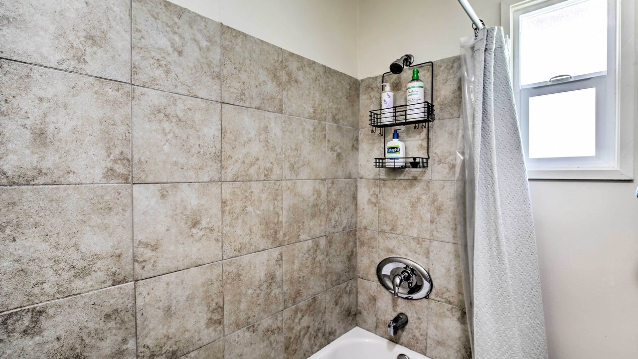Photo of Bathroom in North Long Beach