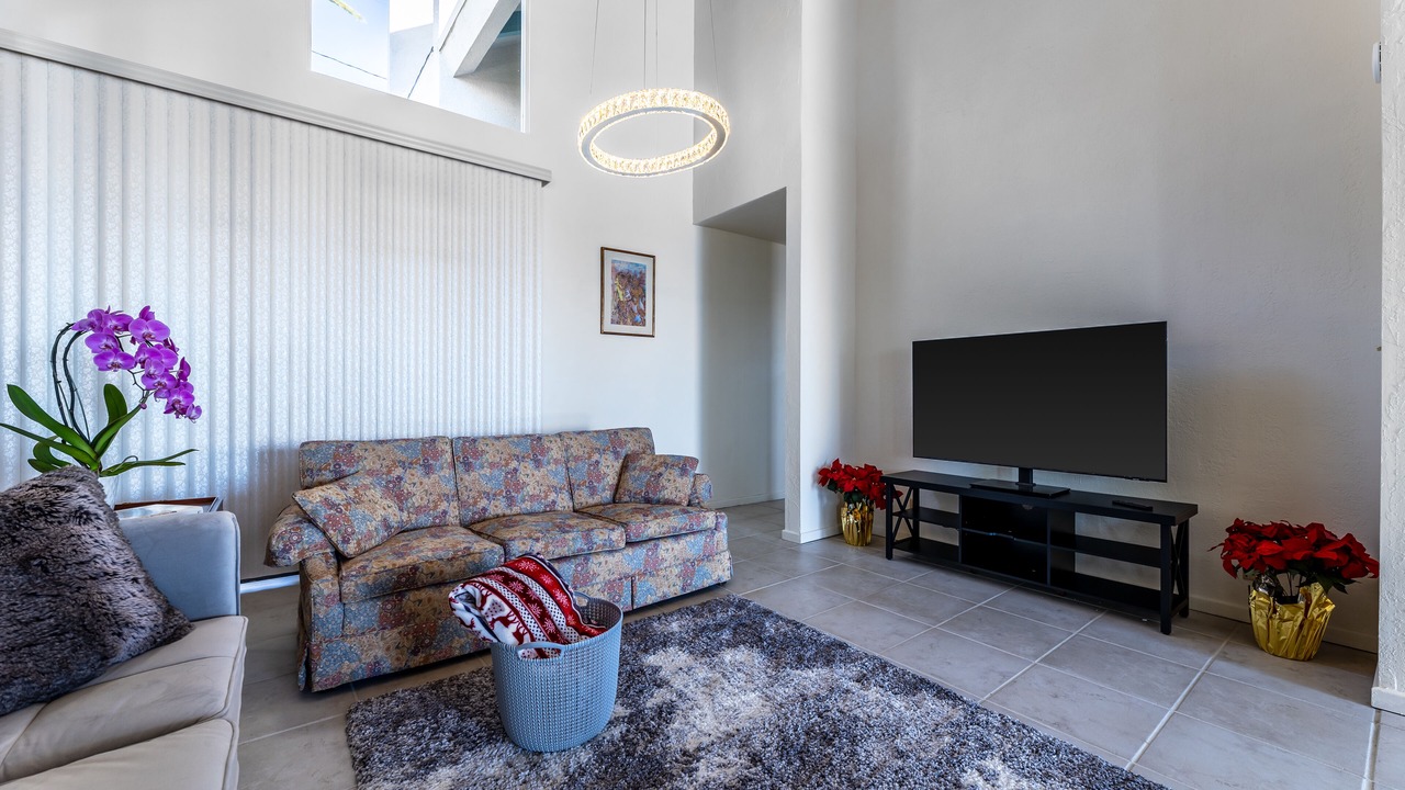 Photo of Livingroom in Coastal San Pedro